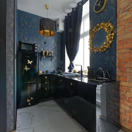 Sensual Venetian Mirror *